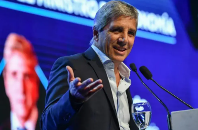 Caputo habló sobre la baja de la&nbsp;pobreza