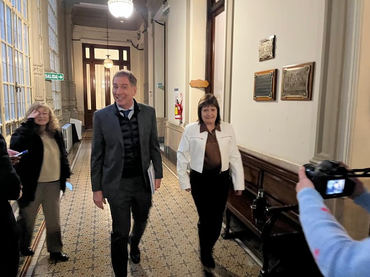 Reforma electoral: el Gobierno busca acuerdos y analiza implementar colectoras